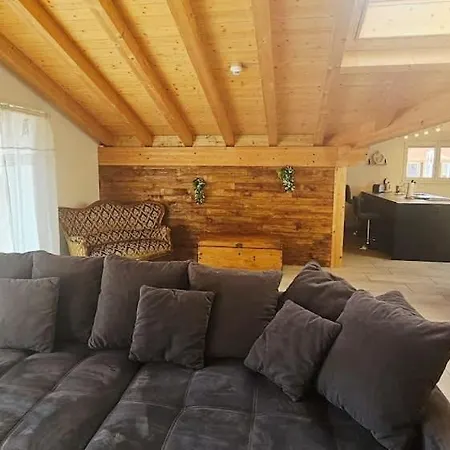 Jungfrau Penthouse - Aare Jungfrau Ag Wilderswil