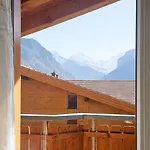 Jungfrau Penthouse - Aare Jungfrau Ag